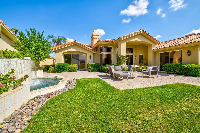 Building Photo - 54100 Riviera