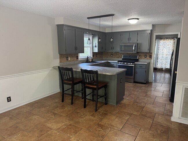 Building Photo - 238 Blair Dr
