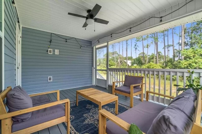 Building Photo - Beautiful, newly built 3-bedroom in South Walton