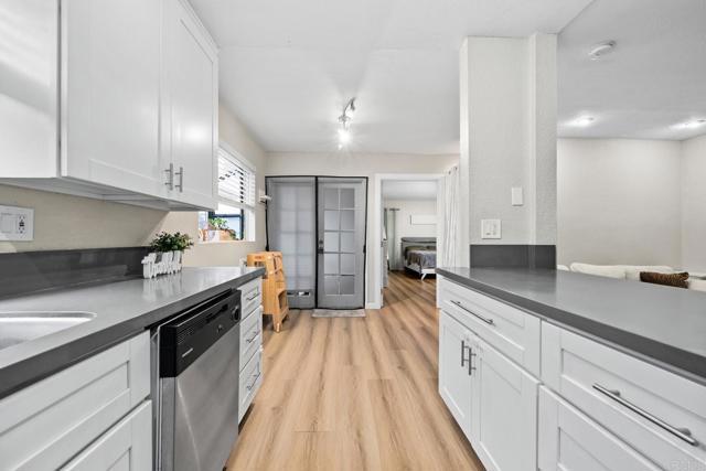 Building Photo - 3140 Midway Dr