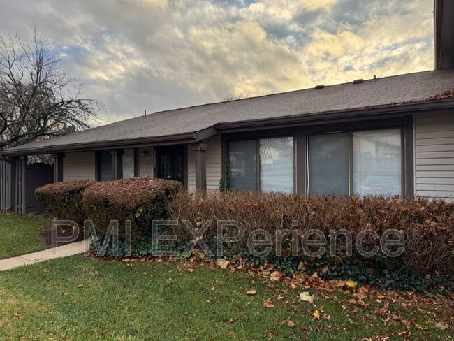 Primary Photo - 10114 Scotch Hill Dr