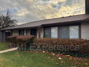 Building Photo - 10114 Scotch Hill Dr