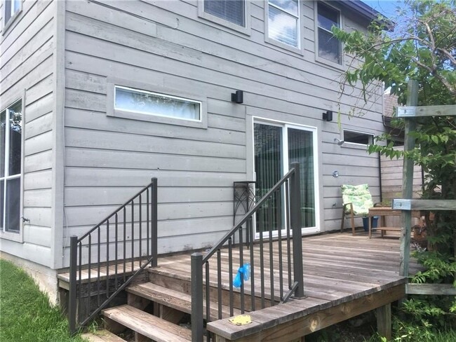 Building Photo - 6501 Lost Cove