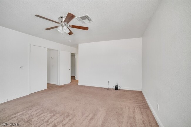 Building Photo - 2304 Chatfield Dr