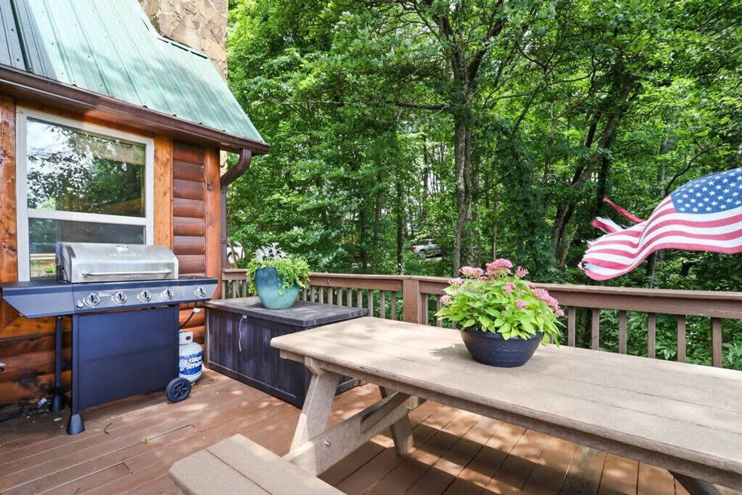 Building Photo - 757 Double Knob Rd