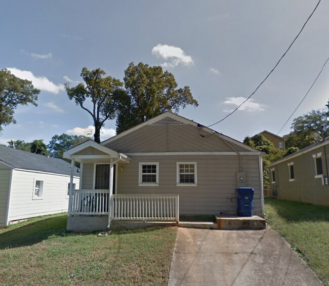 Primary Photo - 2 Bed 1.5 Bath in Atlanta!