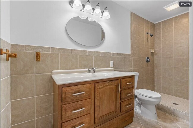 Building Photo - 12278 Hillman Dr