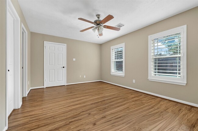 Building Photo - 19810 Bambiwoods Ct