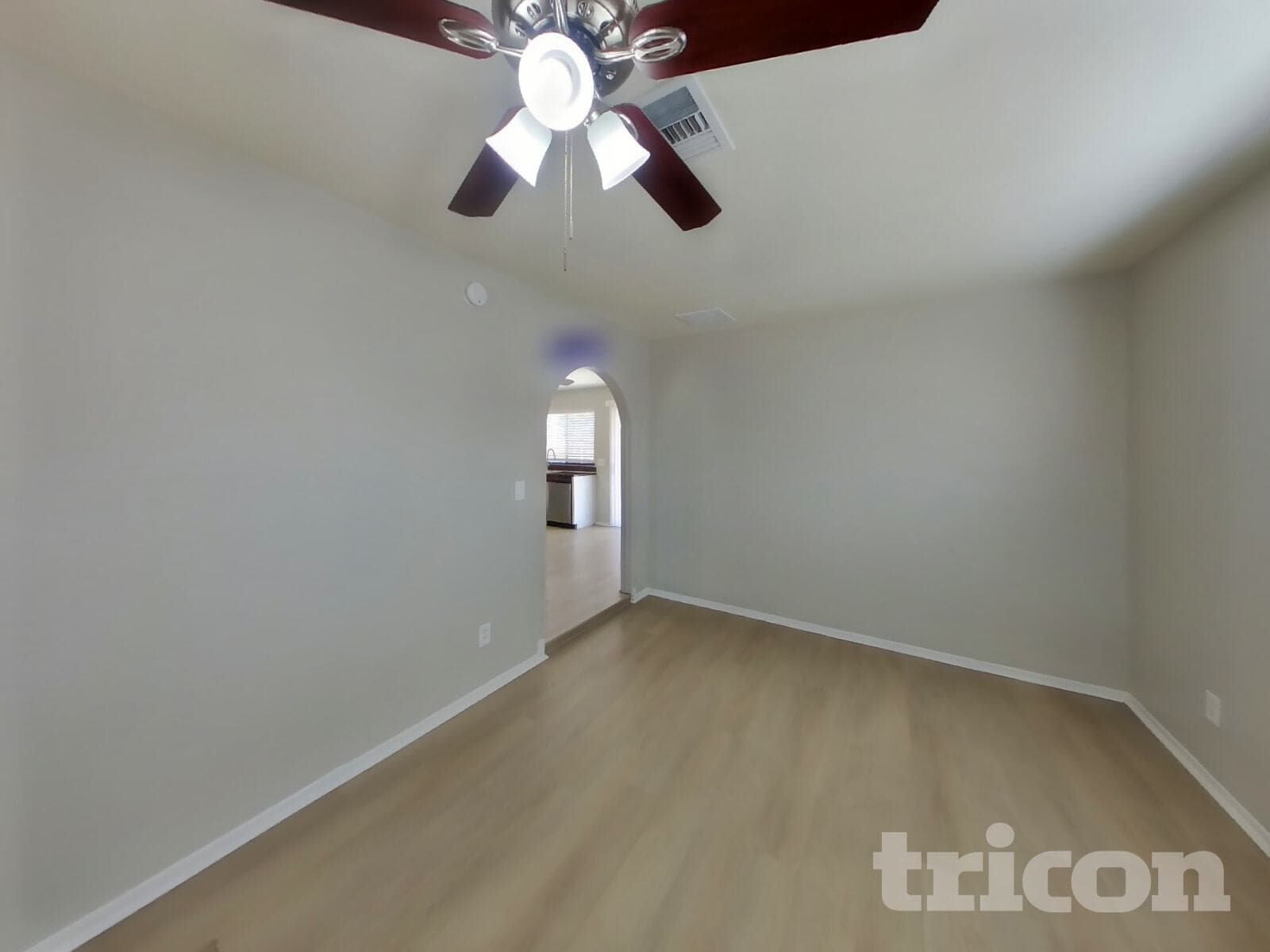 Building Photo - 7331 W Mountain View Rd