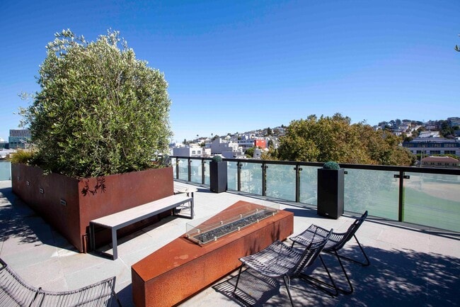 Building Photo - 2022 New Built Luxurious 2BR2BA Potrero Hi...