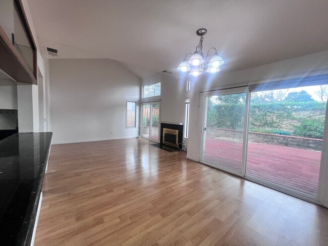 Building Photo - Two Story 3 Bed/Bath Single Family Home In Milpitas, Ca. For Rent!!! $500 OFF FIRST MONTHS RENT!