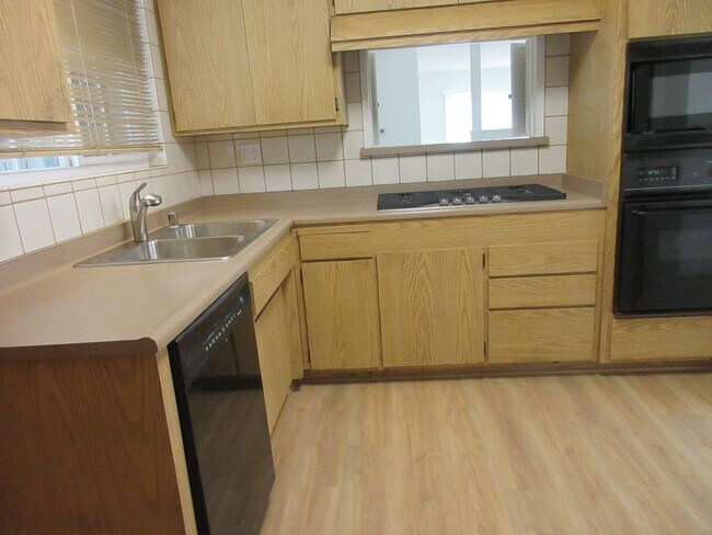 Building Photo - Duggan Property Management, Inc Presents -North Hills (4 bed, 2 bath)