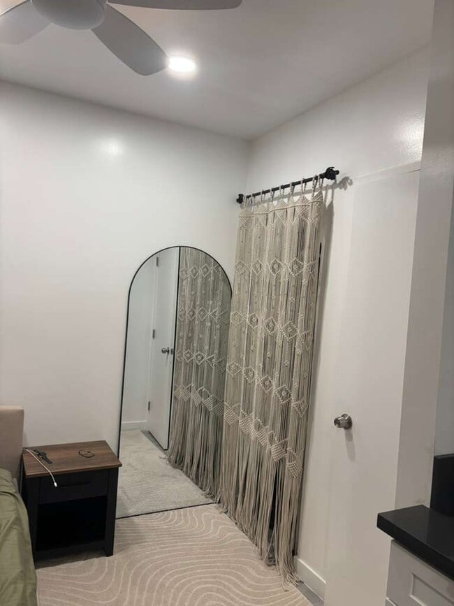 Building Photo - 4261 Eta St