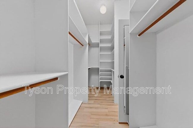 Building Photo - 13413 Summit Hills Pl NE