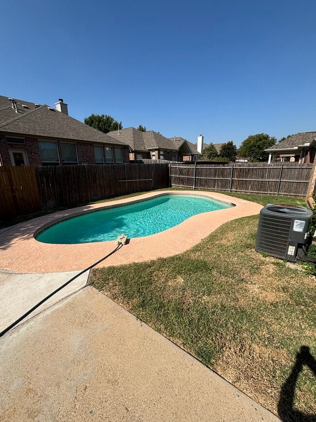 Building Photo - 2756 Thorncreek Ln