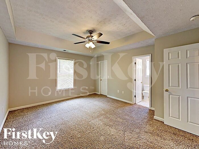 Building Photo - 40 Meeler Dr