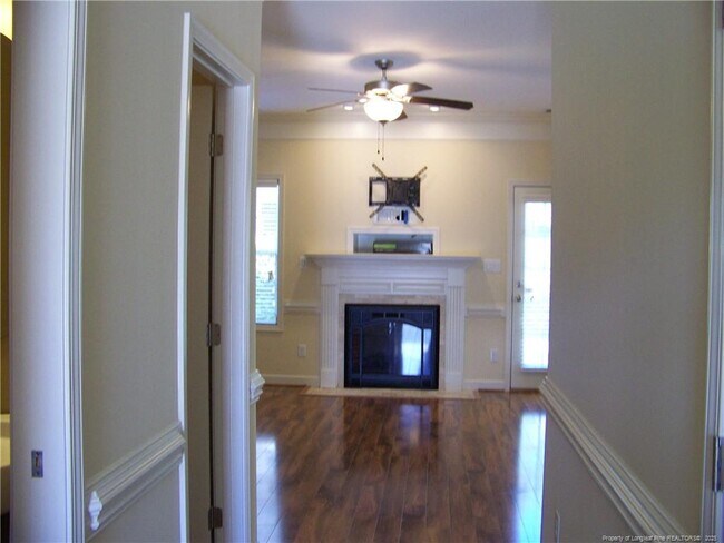 Building Photo - 1134 Braybrooke Pl