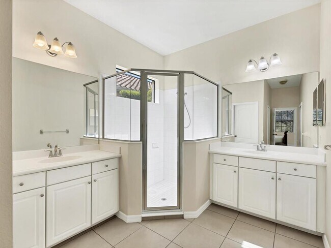 Building Photo - 7230 Belleisle Glen