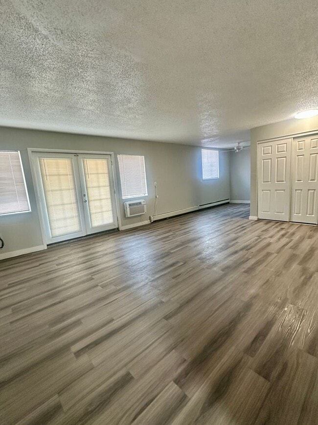 Building Photo - Charming 1 Bedroom in Aurora