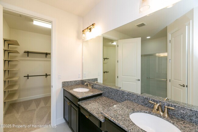 Building Photo - 3242 Francoa Dr
