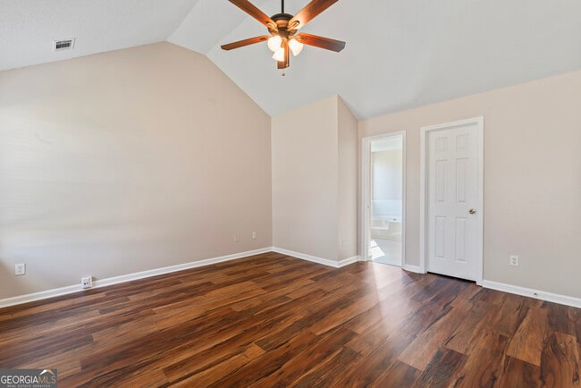 Building Photo - 1650 Deer Crossing Terrace