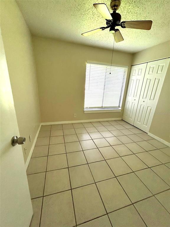 Building Photo - 844 E Flag Ln