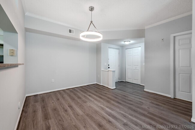 Building Photo - 1106 Tuscany Way