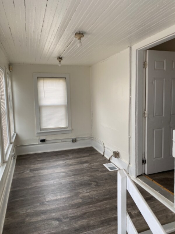 Building Photo - 1445 Dr Martin Luther King Dr