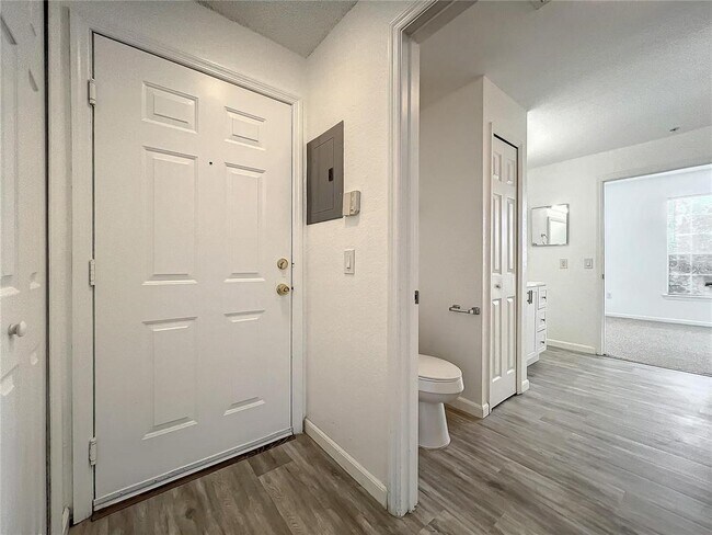 Building Photo - 13028 Plantation Park Cir