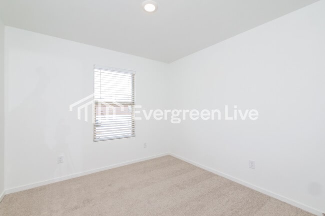 Building Photo - 12512 Huntington Rdg Wy