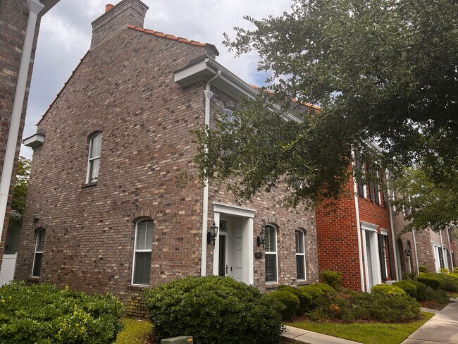 Building Photo - Now Available! Luxury three-bedroom townhome in St. James Square in Myrtle Beach.