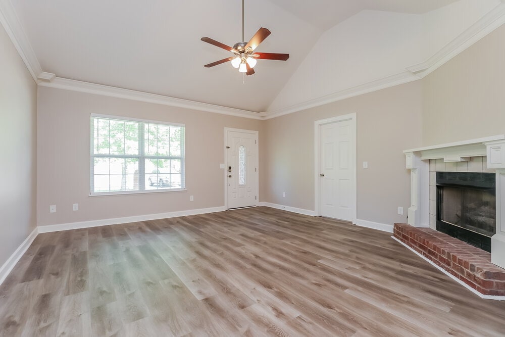 Building Photo - 407 Cindi Ct