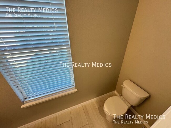 Building Photo - 16149 Mangrove Rd