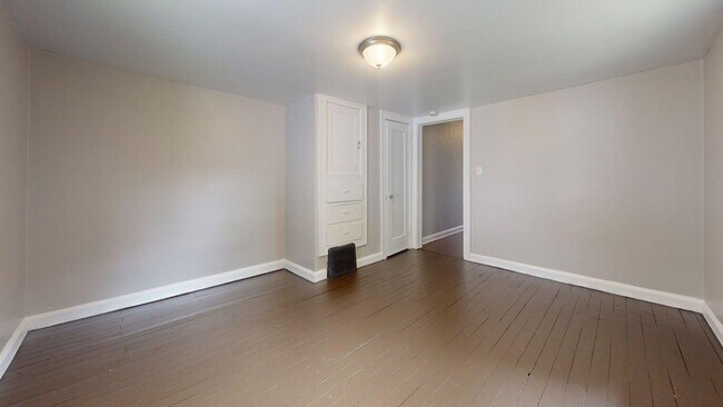 Building Photo - Spacious 3-Bedroom Home in Canton, OH | 1,320 Sq Ft