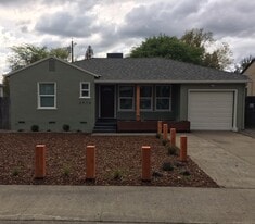 Building Photo - 2976 65th St