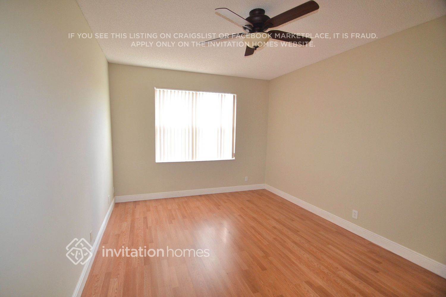 Building Photo - 3728 SW 50th Ct
