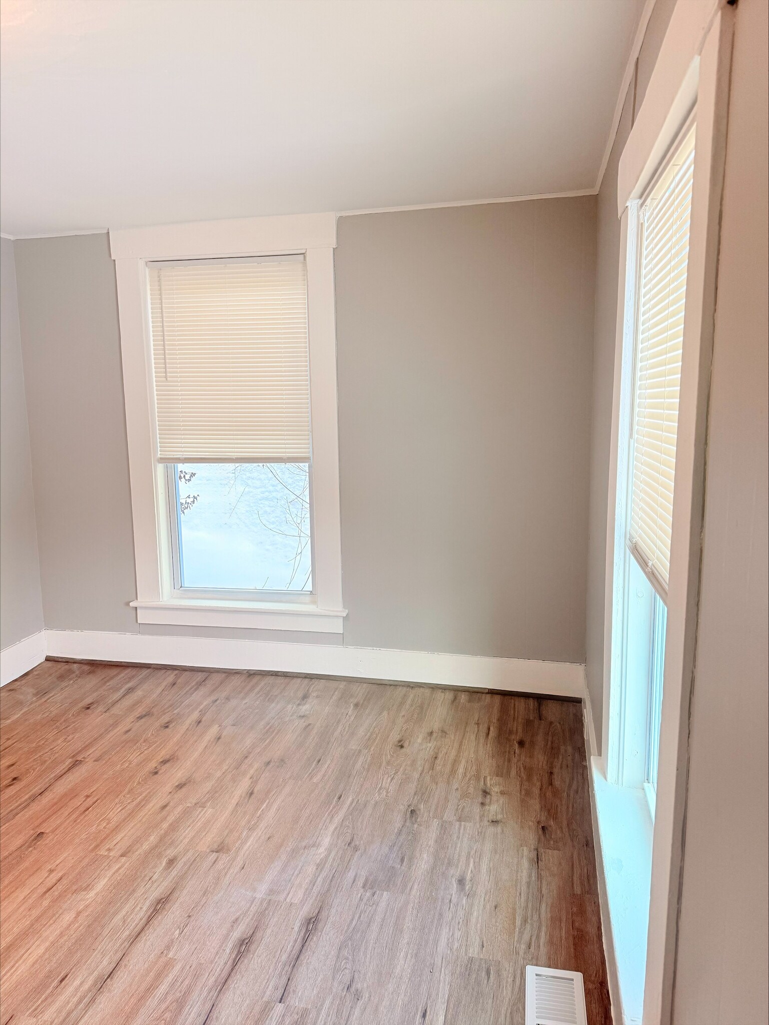 Building Photo - 1 West St