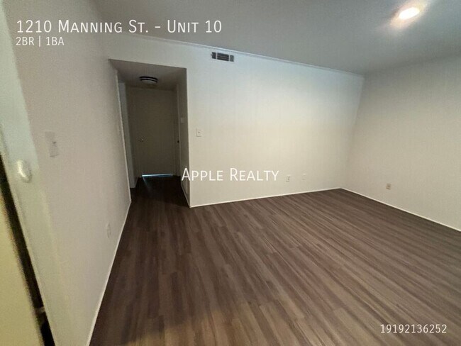 Building Photo - 1210 Manning St