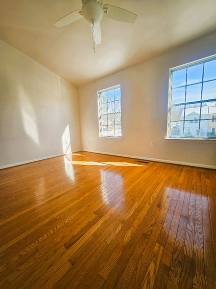 Building Photo - 12242 Granada Way