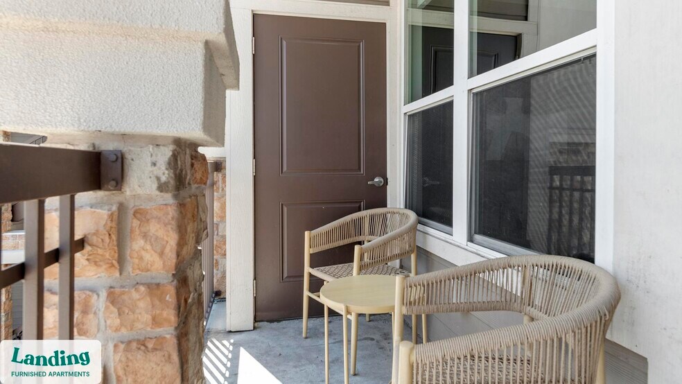 Building Photo - 729 Junction Dr