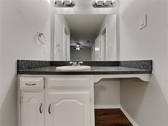 Building Photo - 1349 Rutherford Dr