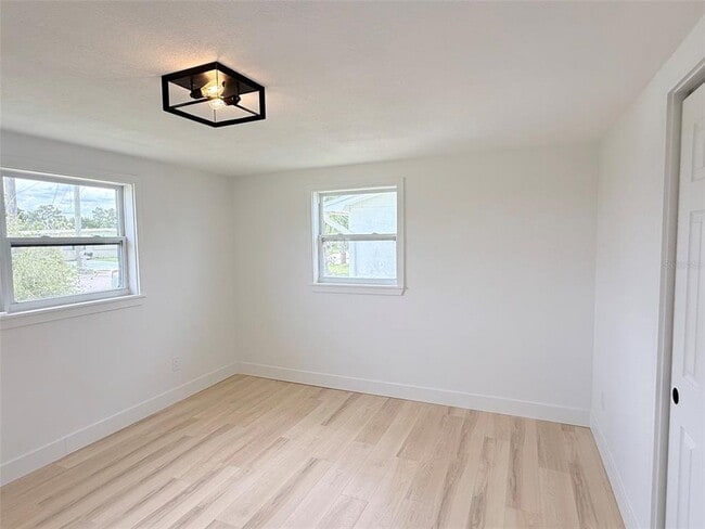 Building Photo - 13617 Frances Ave