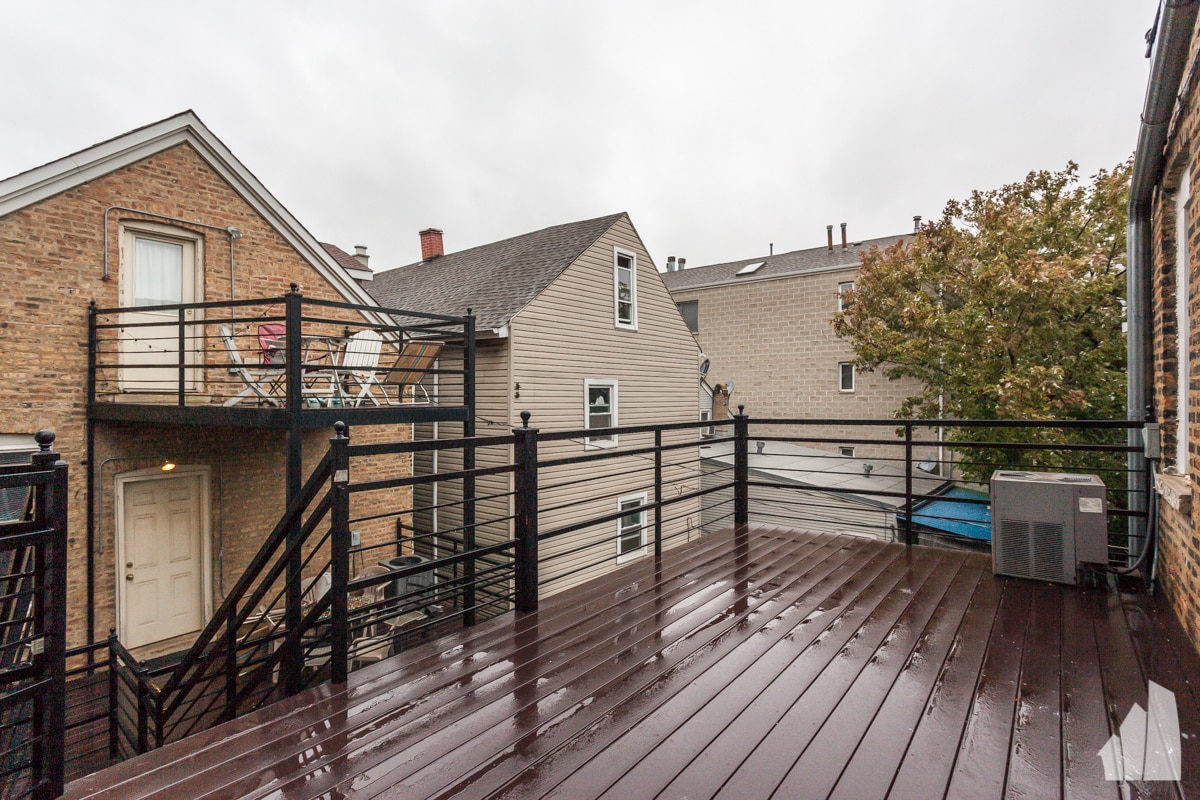 Building Photo - 1521 N Bosworth Ave