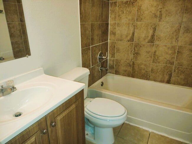 Building Photo - 9488 Landry McKee Ln