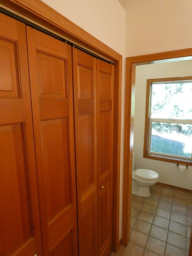 Building Photo - APPLICATION PENDING - *PNW Delight**