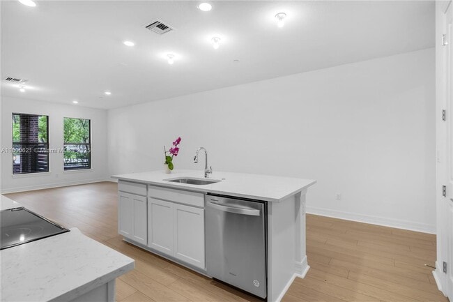 Building Photo - 8353 NW 7th Pl