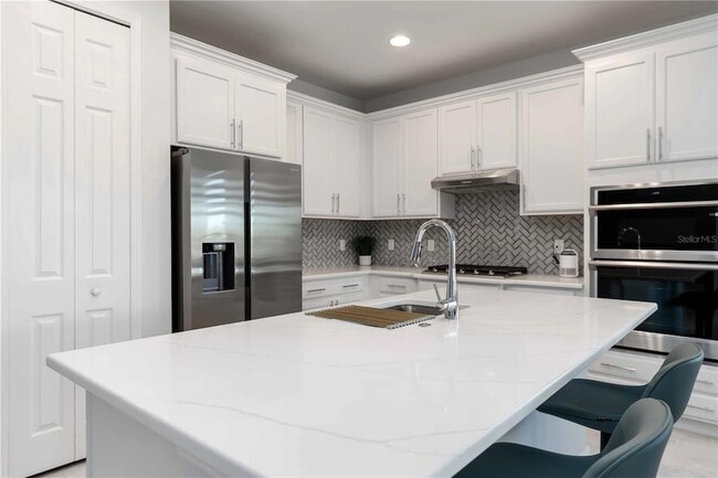 Building Photo - 223 O'keeffe Cir