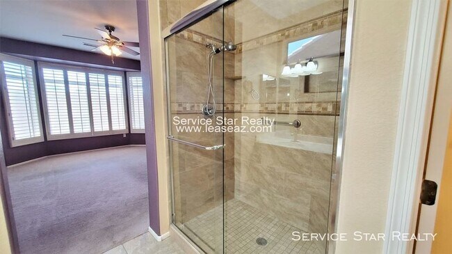 Building Photo - Sun City West - 2 bed with Den!