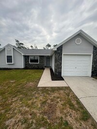 Building Photo - Price Drop! Great 3 Bedroom Home! 25% off ...