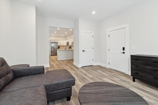 Building Photo - 1164 Terrace St